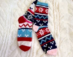 Cosy Toes - Fluffy Odd Socks<United Odd Socks
