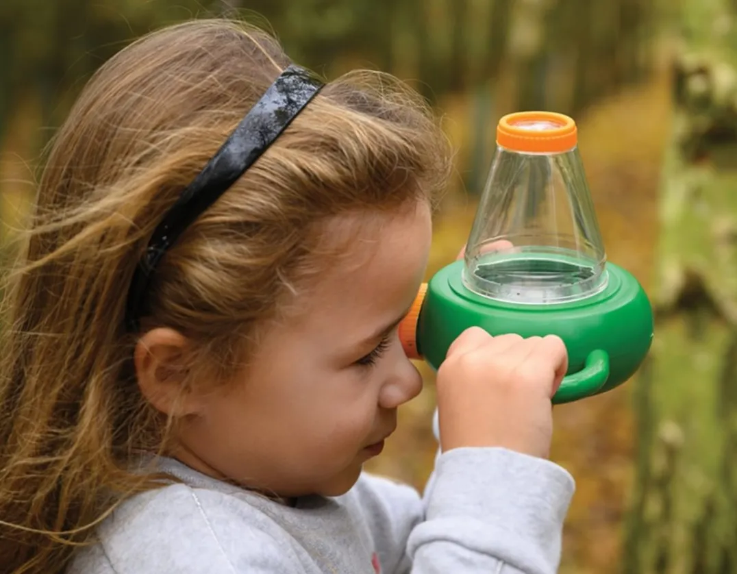 Insect Viewer - See Nature Up Close<Funtime Gifts Online