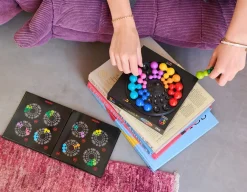 IQ Circle - 120 Logic Challenges<Smart Games