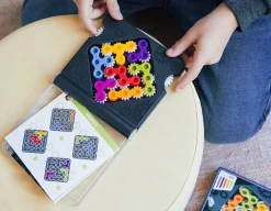 IQ Gears - 120 Logic Challenges<Smart Games