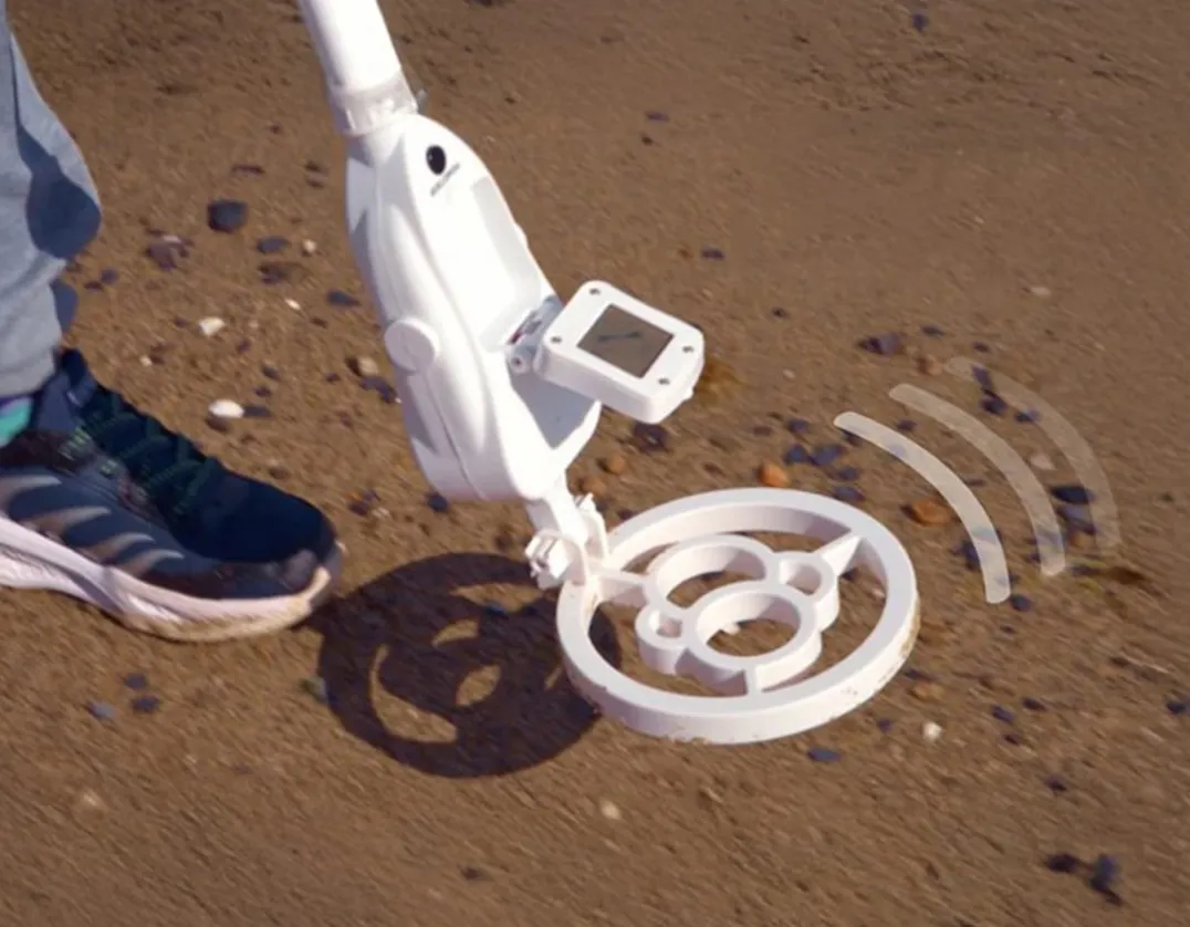 Metal Detector - Discover Buried Treasure<Thames & Kosmos Discount