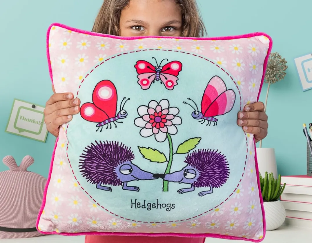 Secret Garden Plush Cushion - So Soft!<Tyrrell Katz Best